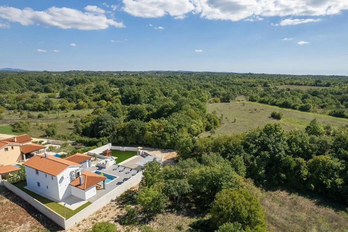 Villa Franco Svetvinčenat Сasa de vacaciones