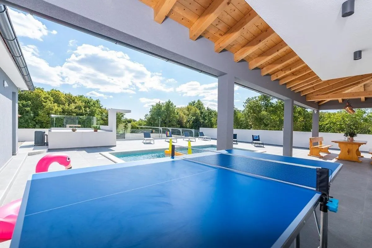 Villa Franco Svetvinčenat 0*,  Croacia