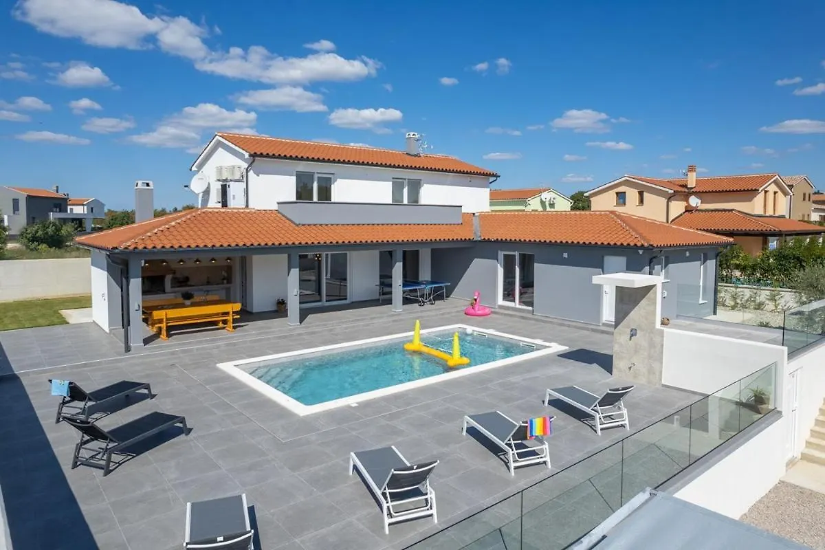 Villa Franco Svetvinčenat Сasa de vacaciones
